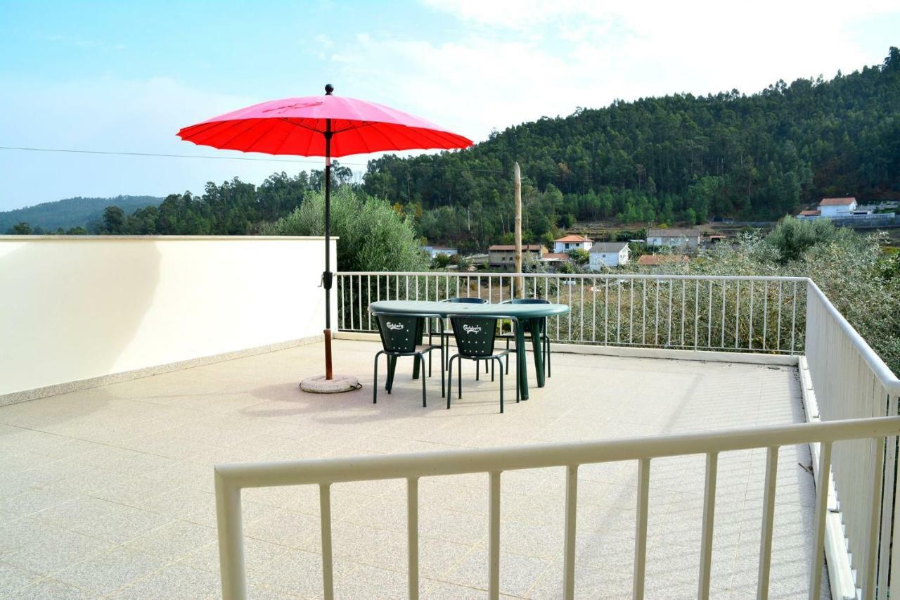 Casa Rebelo-Pet friendly Pensionat Cossourado  Eksteriør billede